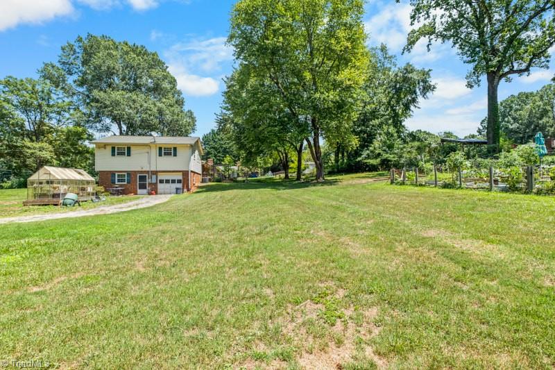 160 Pinelawn Drive Property Photo 34