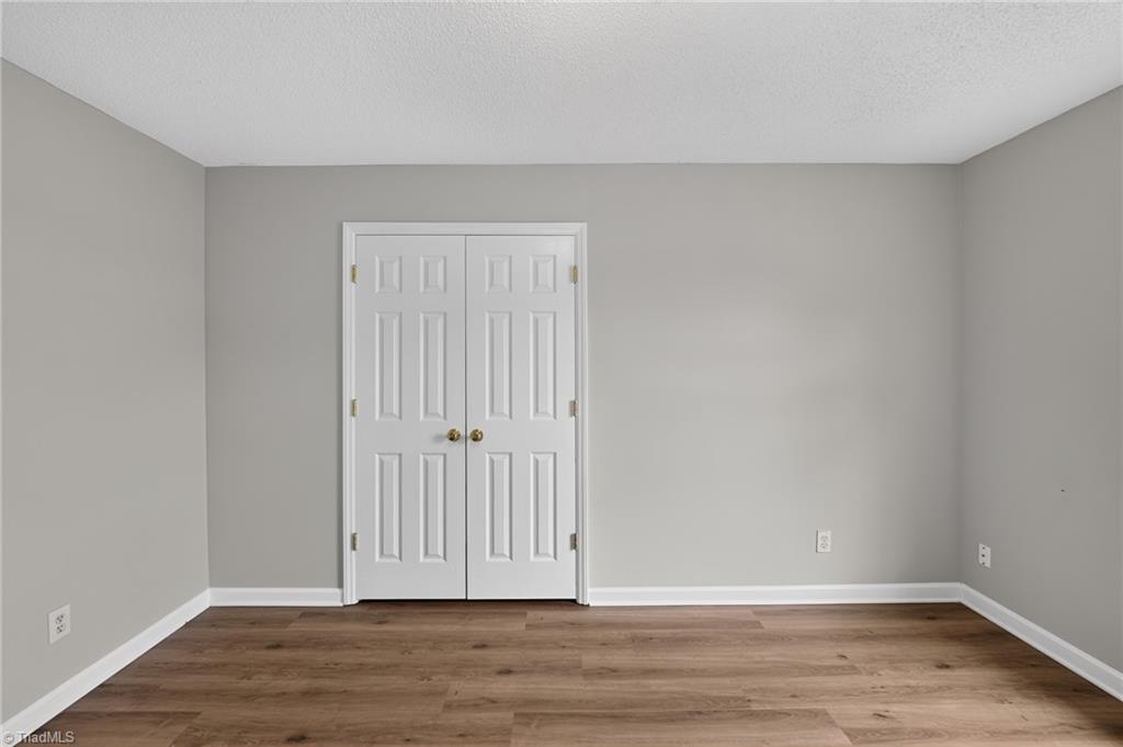 904 Rauhut Street Property Photo 29