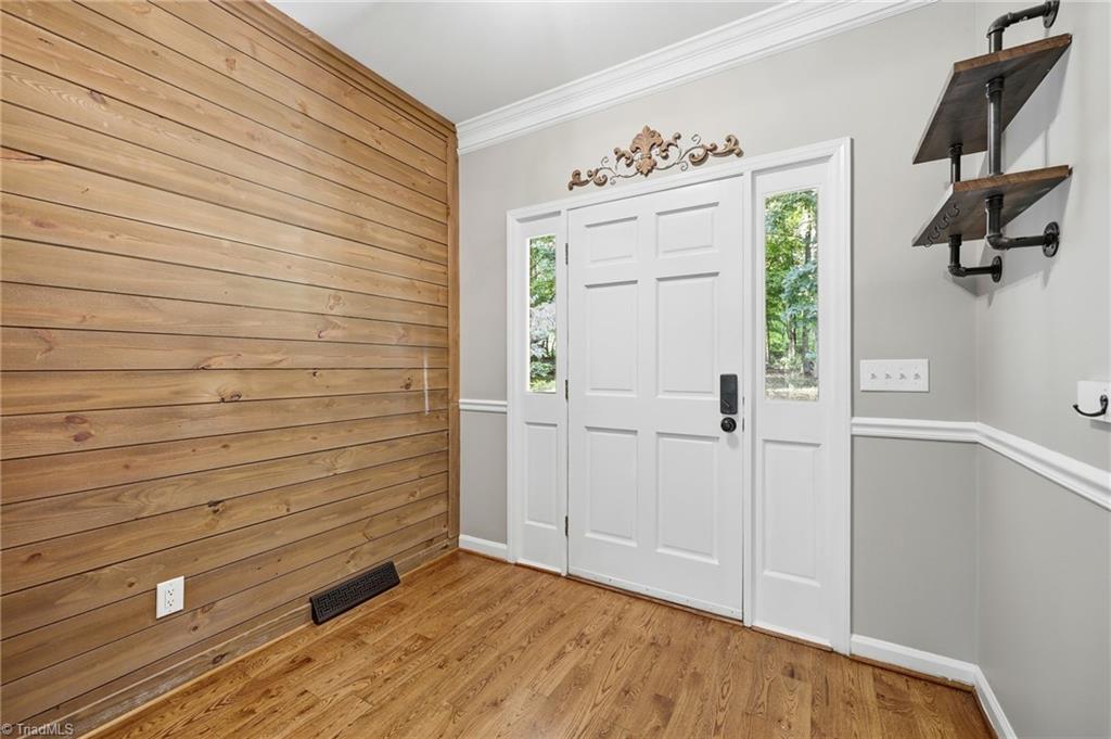 8861 Boylston Road Property Photo 8