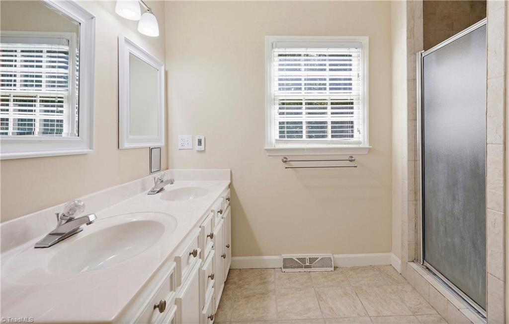 8861 Boylston Road Property Photo 23