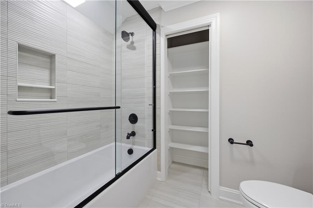 2646 Johns Ridge Drive Property Photo 28