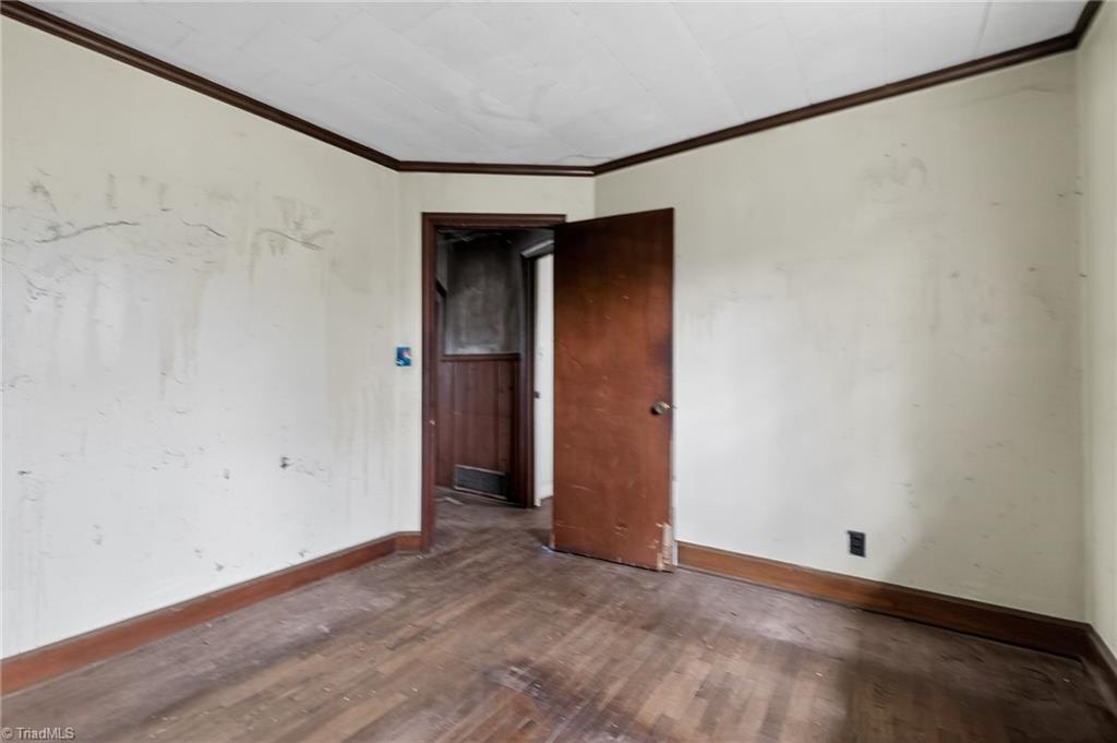4021 Vestal Road Property Photo 19