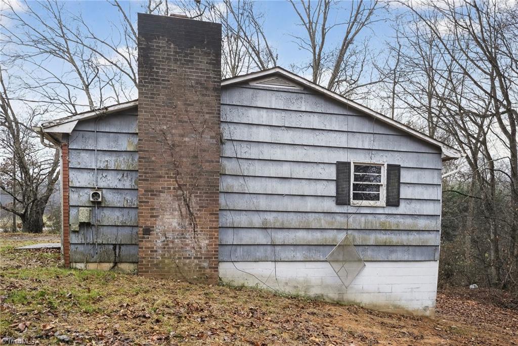 4021 Vestal Road Property Photo 25