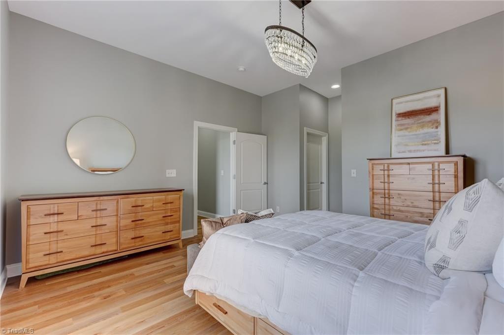 113 N Church Street # 202 Property Photo 14