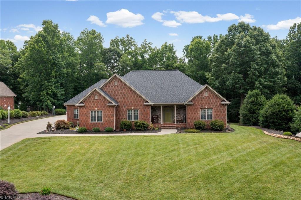 704 Terrace Drive Property Photo 1