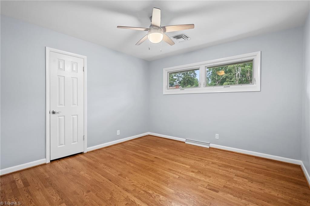 738 Elderwood Avenue Property Photo 25