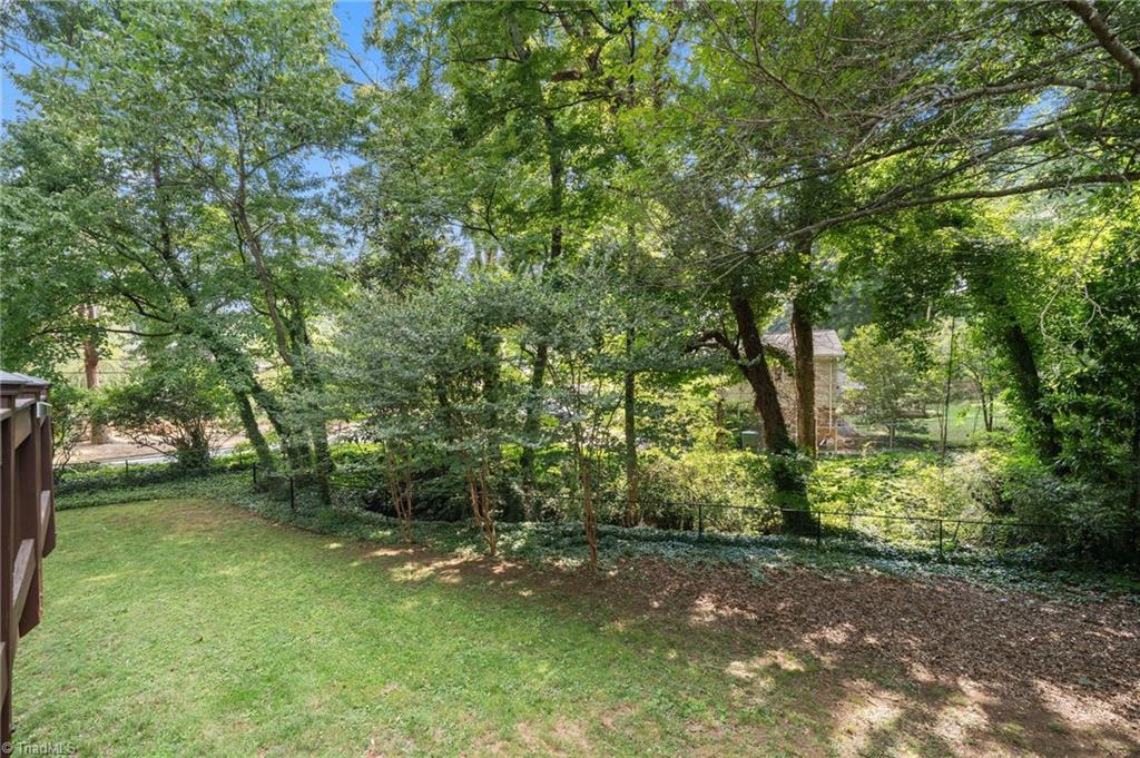 738 Elderwood Avenue Property Photo 41