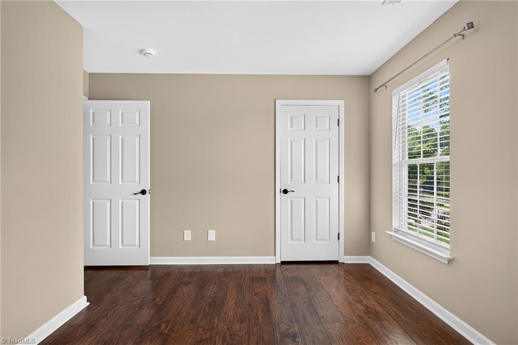 2509 Covington Loop Property Photo 41