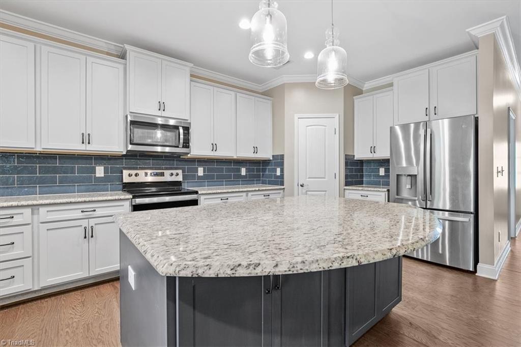 6511 Rogers Farm Road Property Photo 11