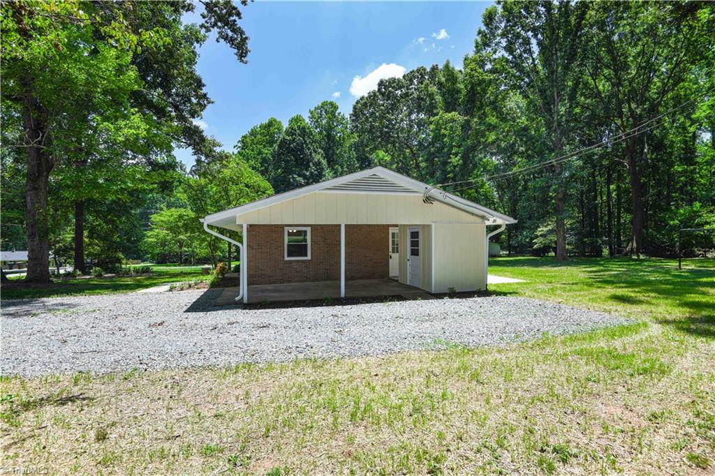 3506 Treeview Lane Property Photo 7