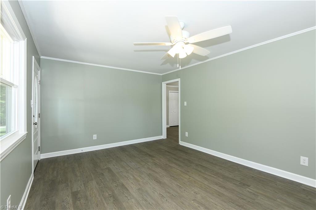 3506 Treeview Lane Property Photo 11