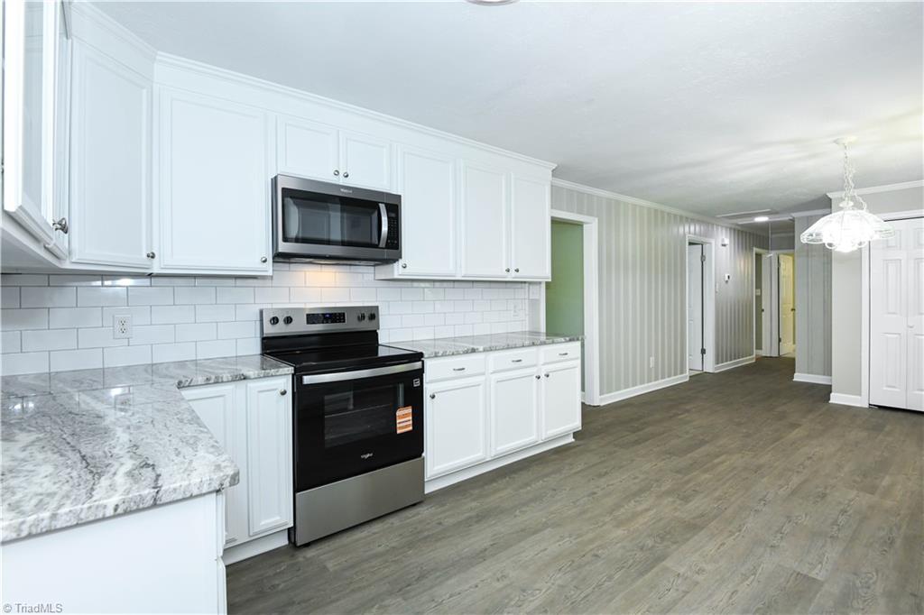 3506 Treeview Lane Property Photo 13