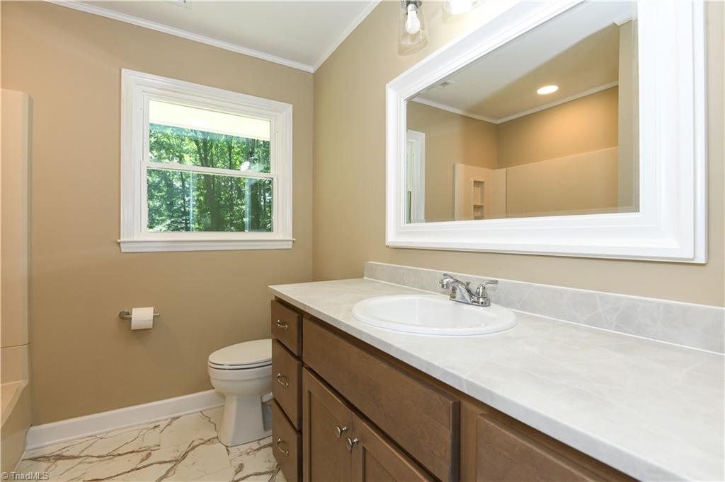 3506 Treeview Lane Property Photo 21