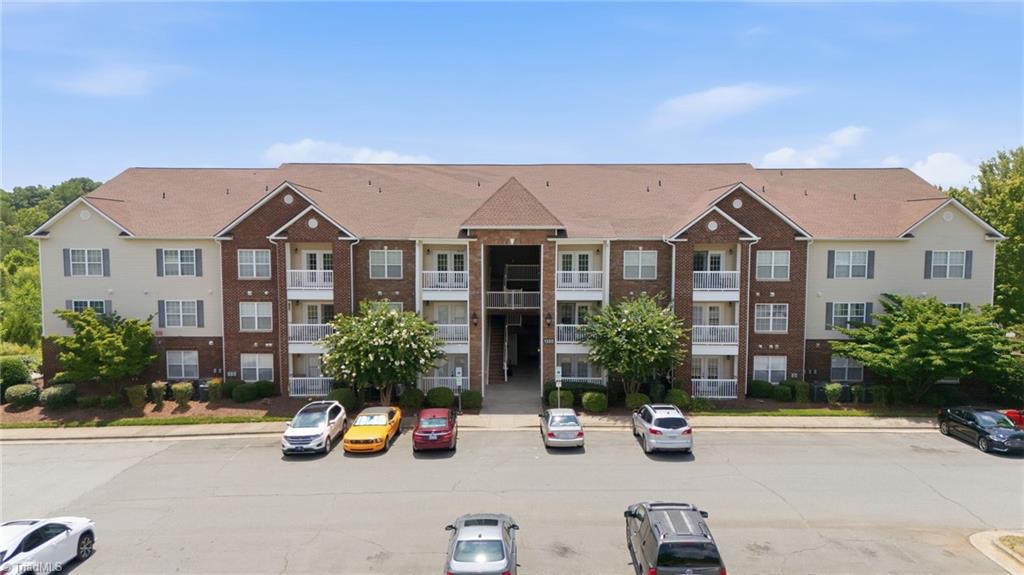 1380 Heritage Pointe Drive # 204 Property Photo 1