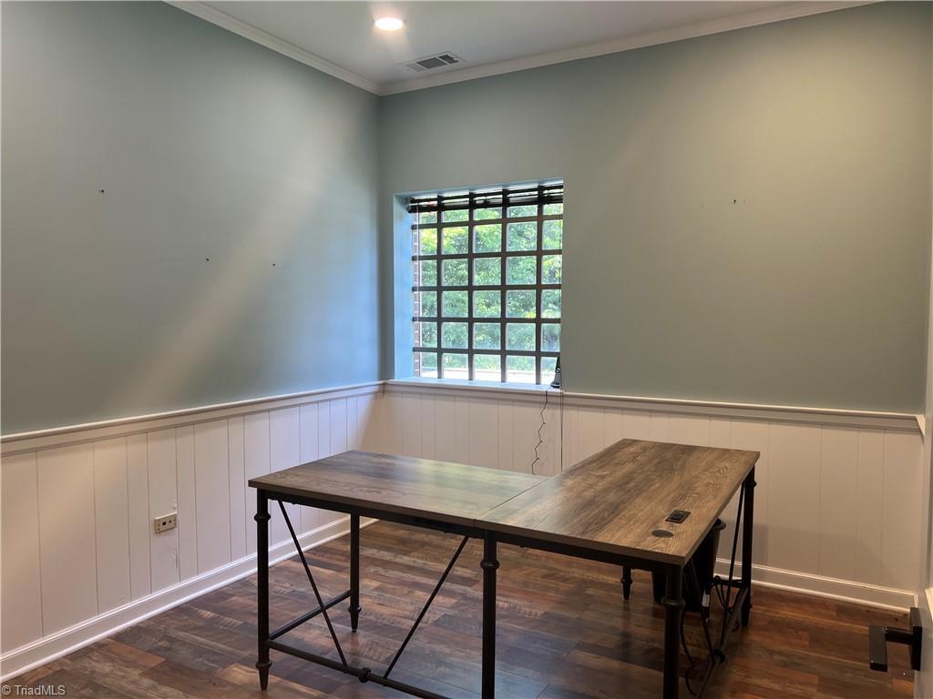 1001 S State Street Property Photo 16