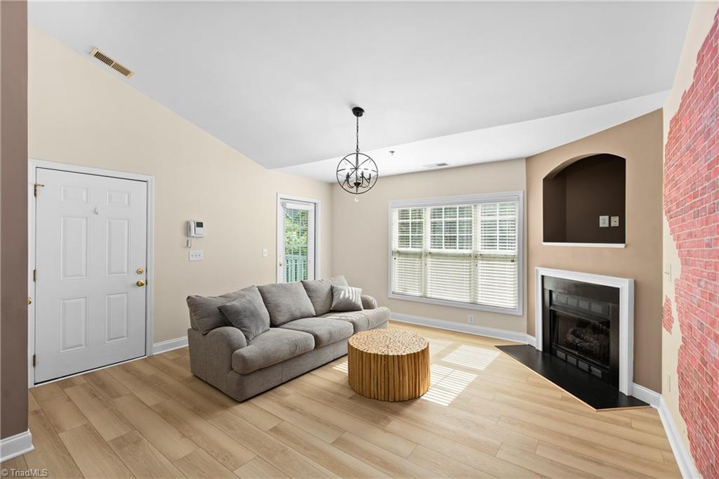 4752 Tatton Park Circle # 3d Property Photo 6