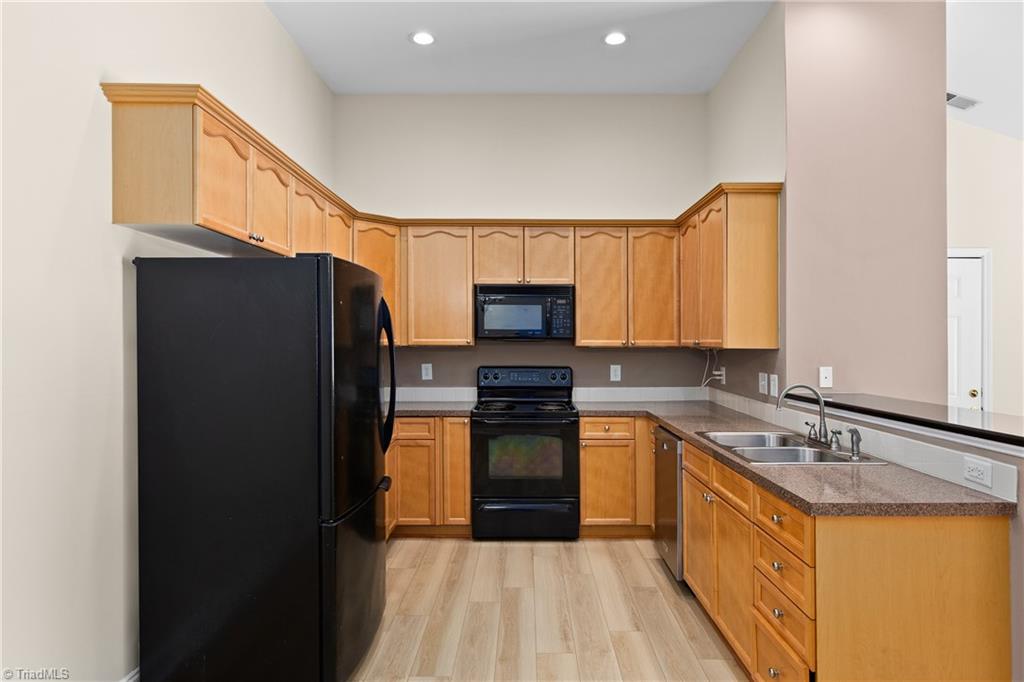 4752 Tatton Park Circle # 3d Property Photo 10