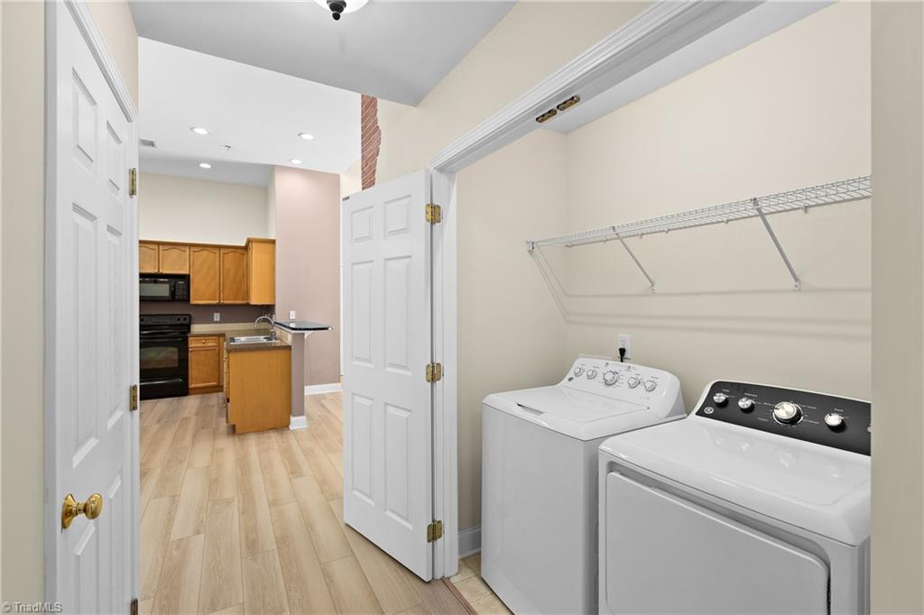 4752 Tatton Park Circle # 3d Property Photo 13