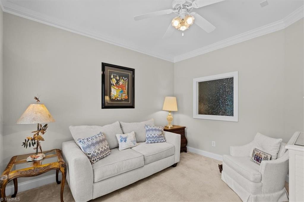 137 Eva Drive Property Photo 9