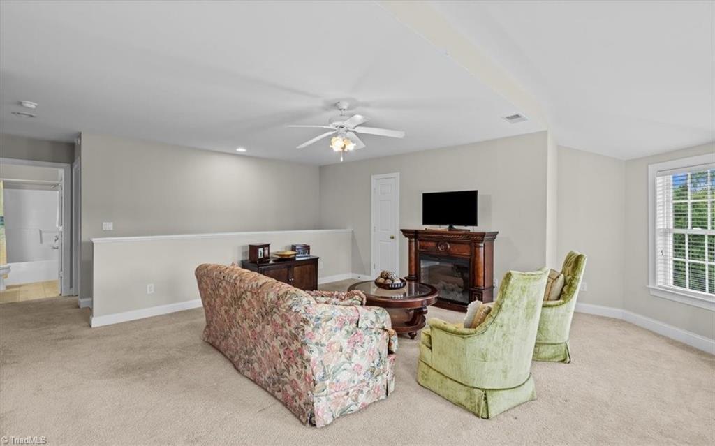 137 Eva Drive Property Photo 38
