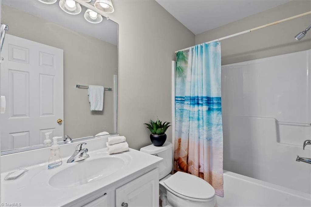 137 Eva Drive Property Photo 41