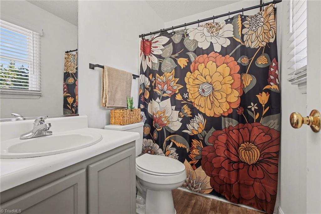 3904 Riverdale Drive Property Photo 14
