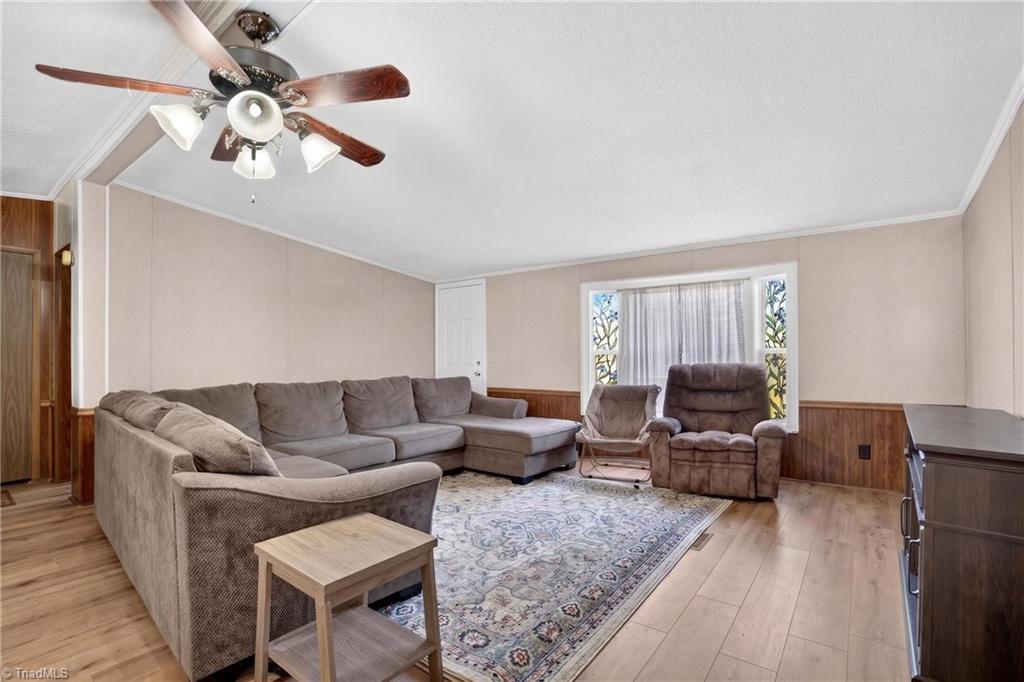 554 Kindley Road Property Photo 3
