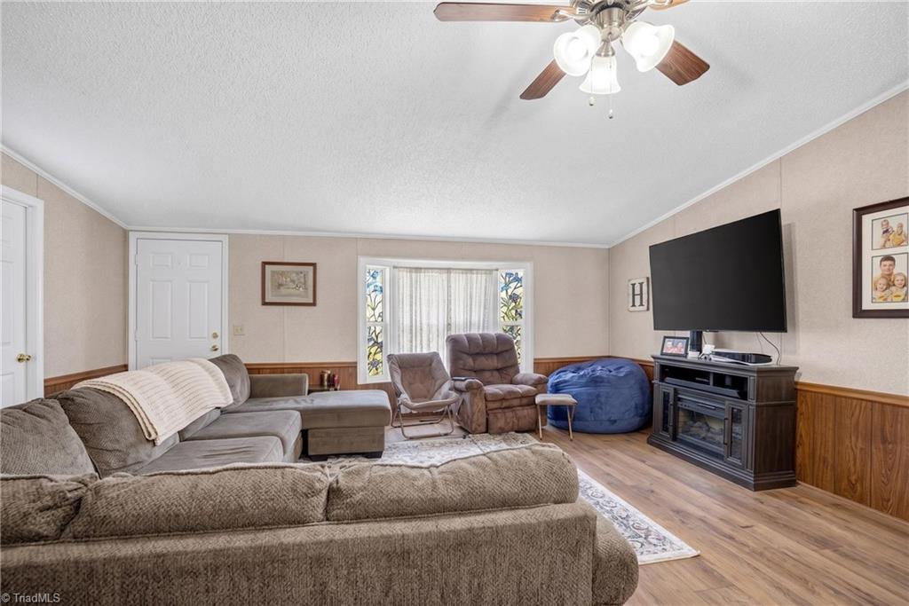 554 Kindley Road Property Photo 4