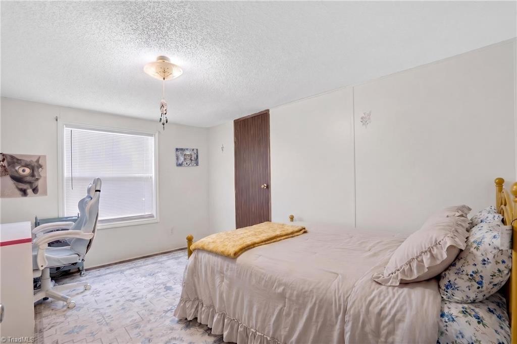 554 Kindley Road Property Photo 8