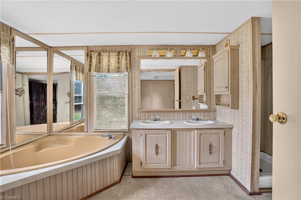 526 Kindley Road Property Photo 17