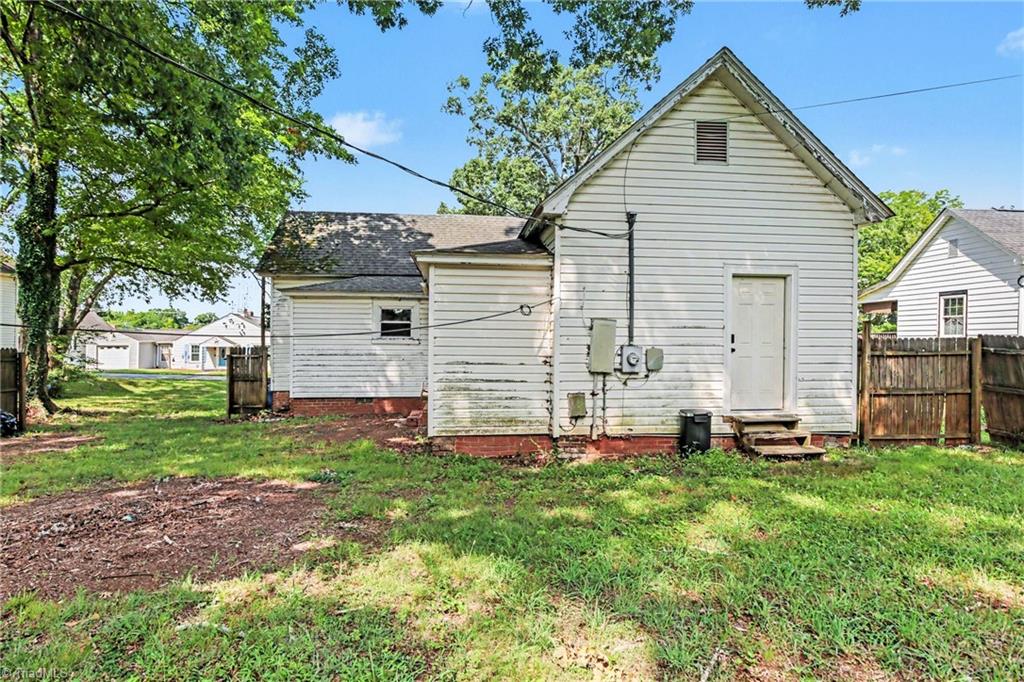 127 Erwin Street Property Photo 19
