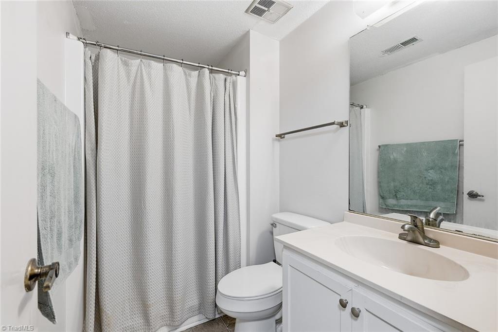 204 Lamplighter Circle Property Photo 15
