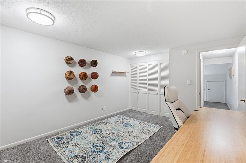 204 Lamplighter Circle Property Photo 18