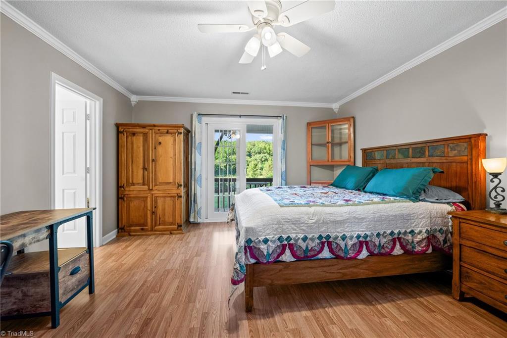 8750 Willowmede Drive Property Photo 13