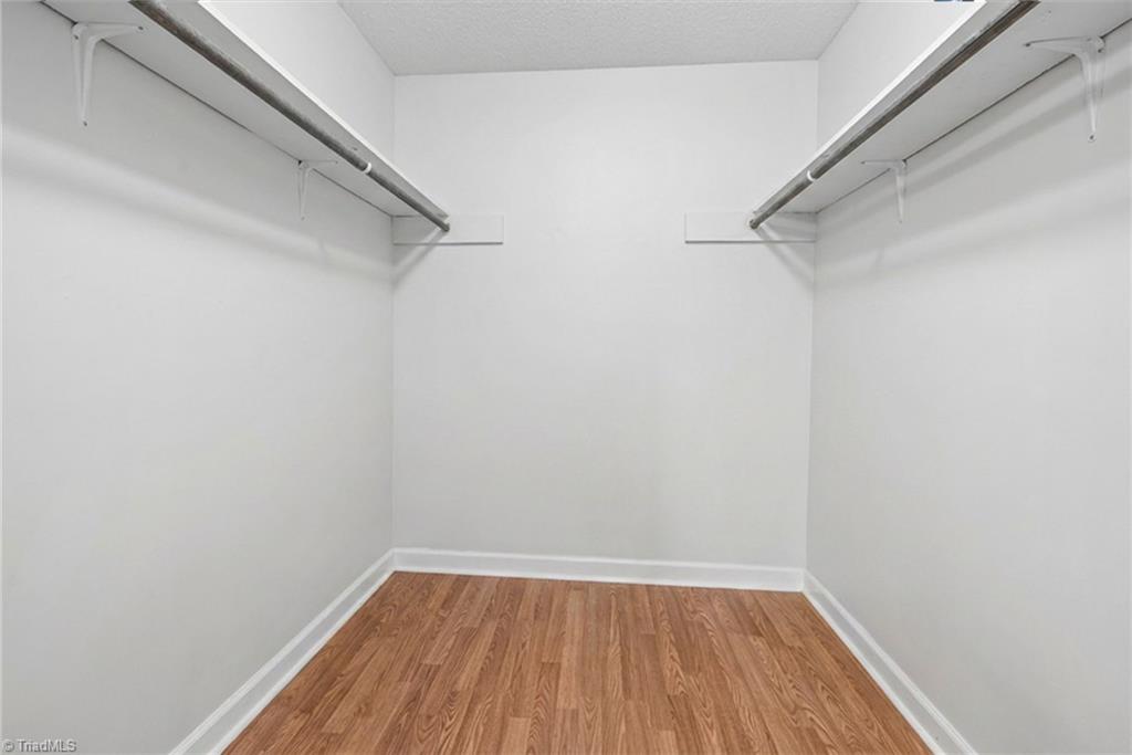 8750 Willowmede Drive Property Photo 19