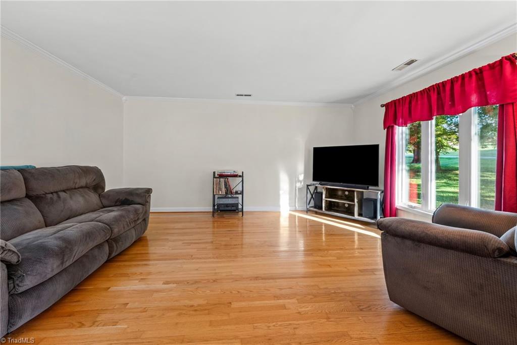 8750 Willowmede Drive Property Photo 21