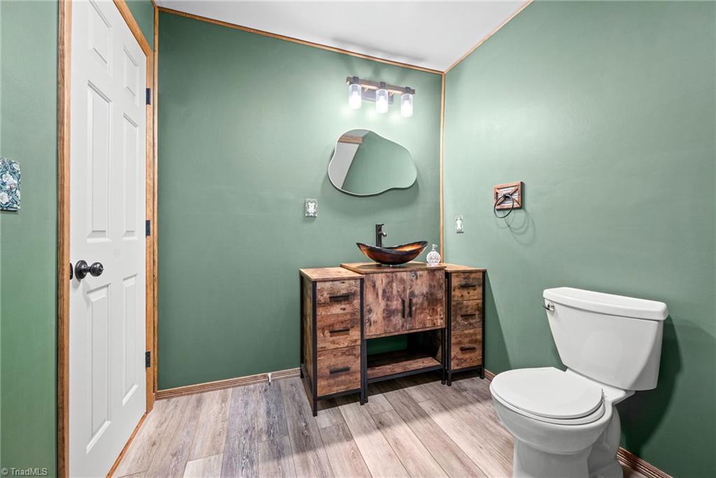 8750 Willowmede Drive Property Photo 33