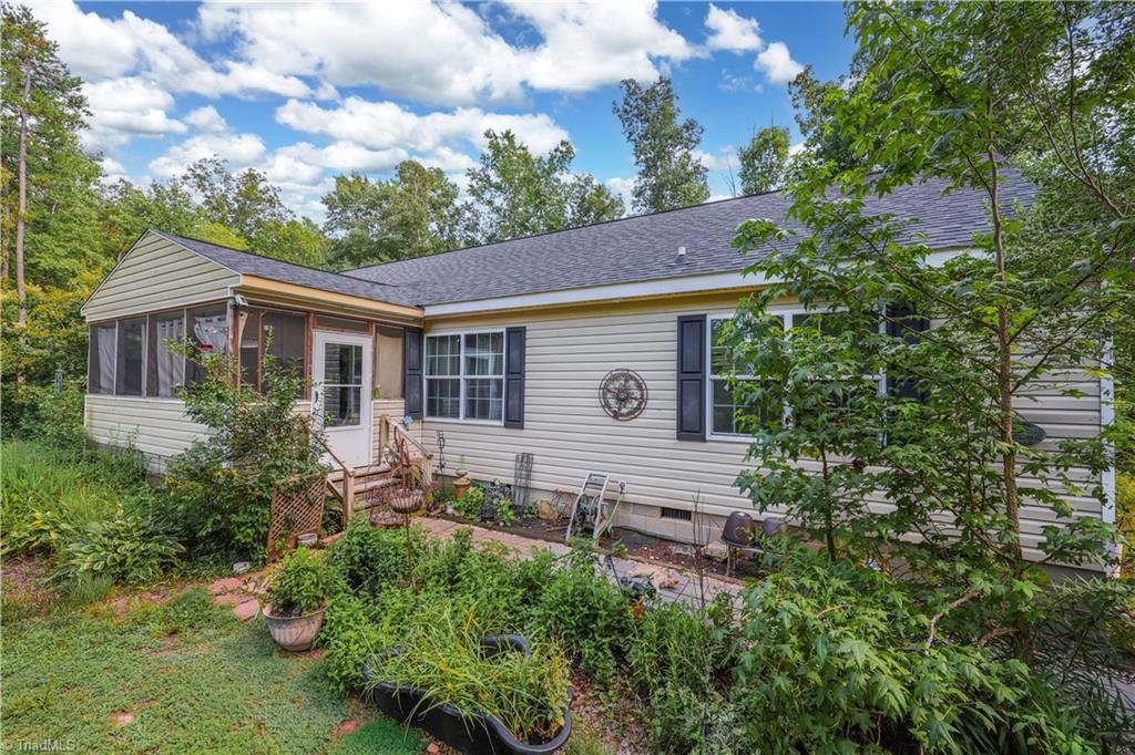 2311 Chrisco Road W Property Photo 1