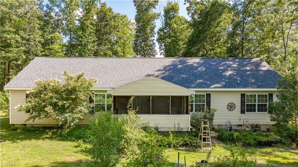 2311 Chrisco Road W Property Photo 2