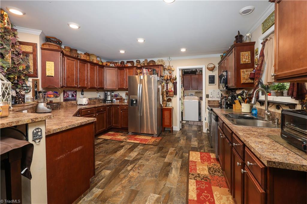 2311 Chrisco Road W Property Photo 20