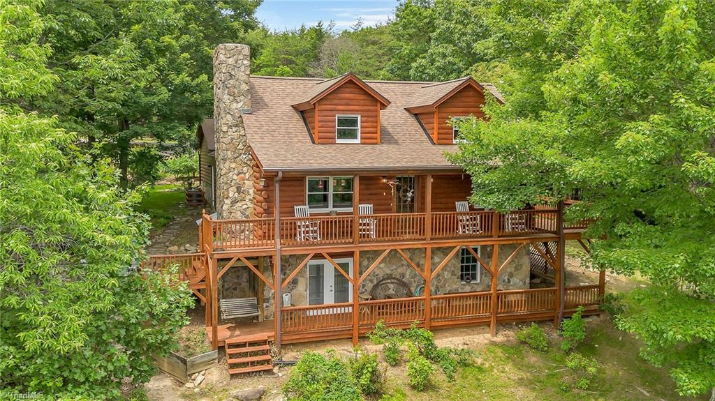 847 Overland Trail Property Photo 1