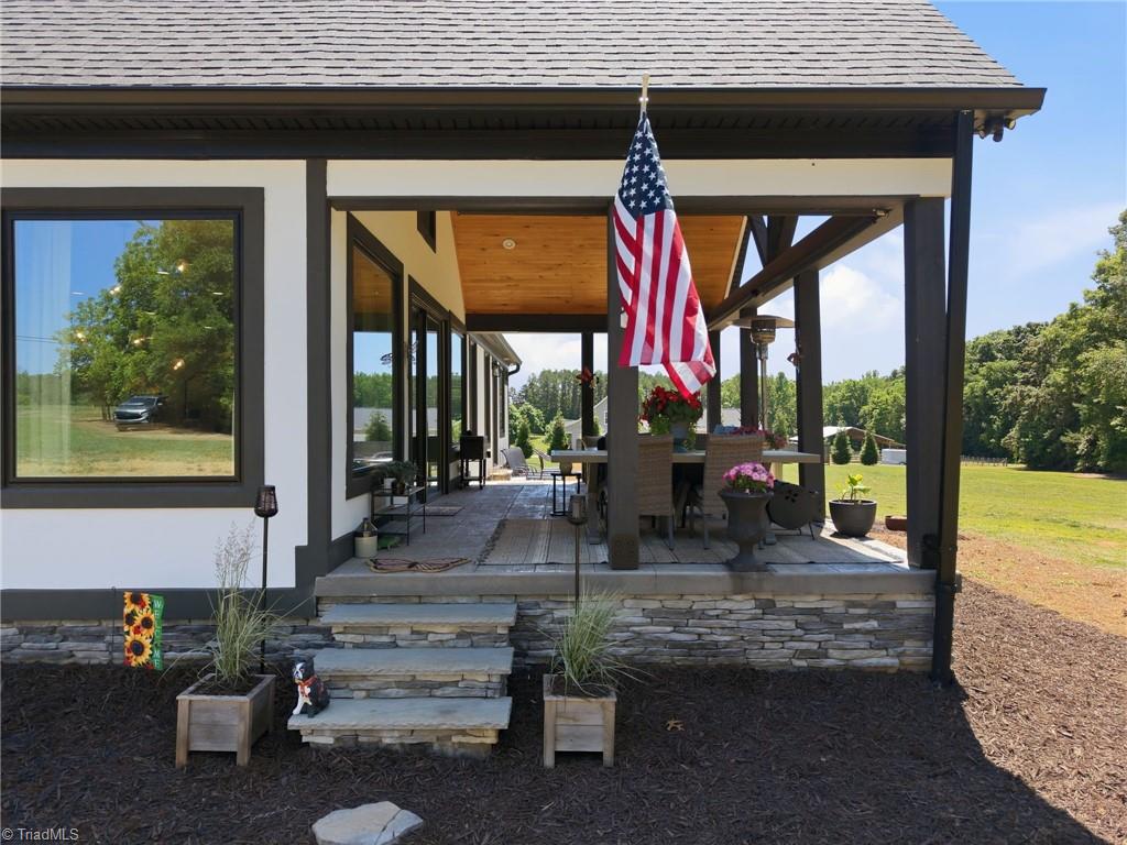 8815 Bringle Ferry Road Property Photo 40