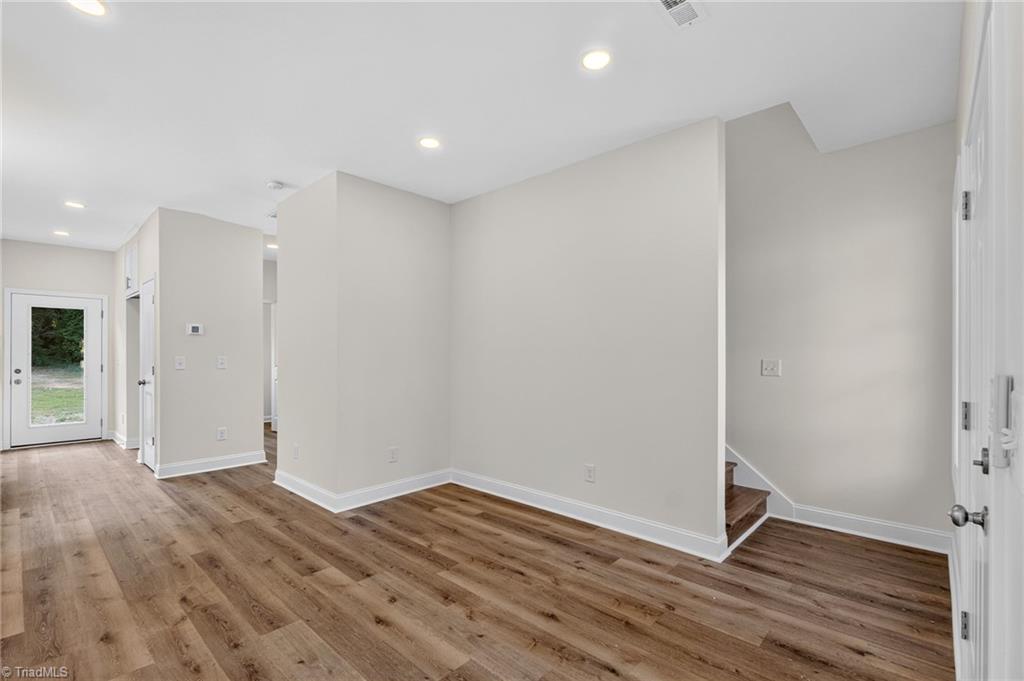 4606 Erin Street Property Photo 9