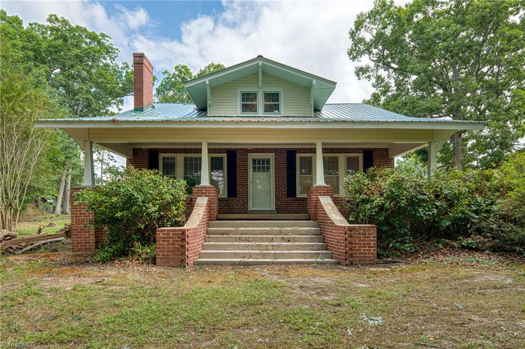 7388 Old 421 Road Property Photo 3