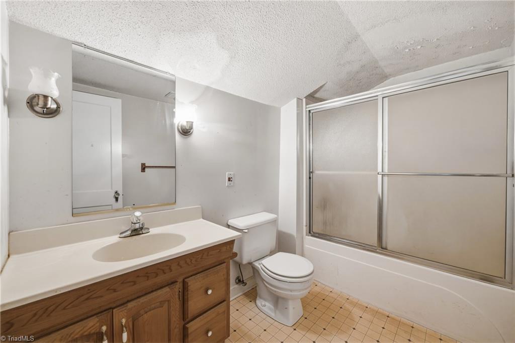 7388 Old 421 Road Property Photo 16