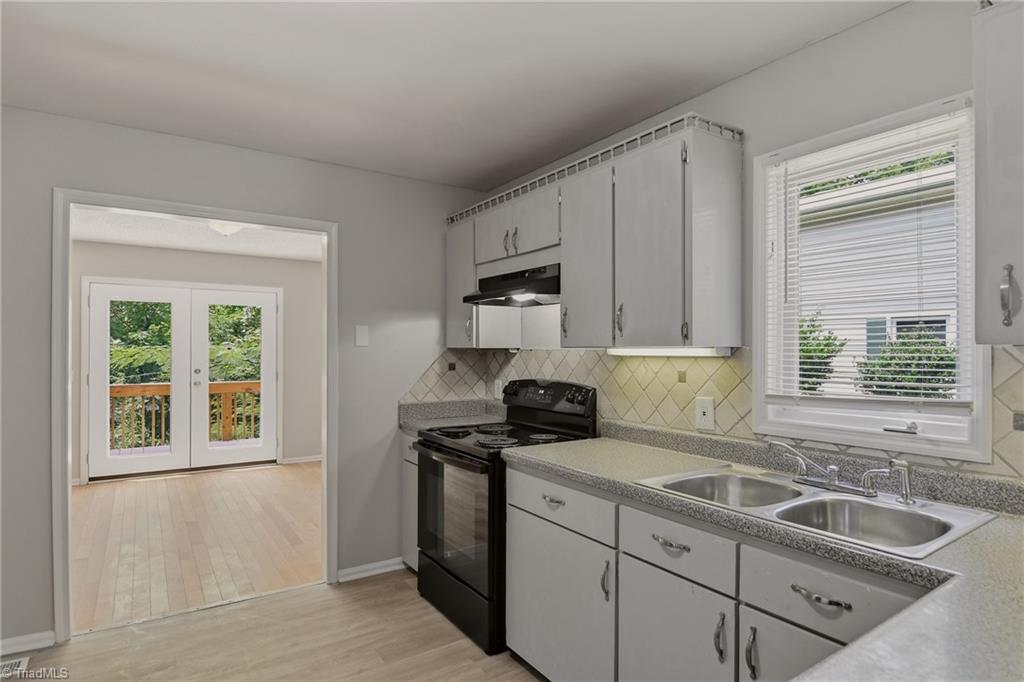 2157 Rivermeade Drive Property Photo 13