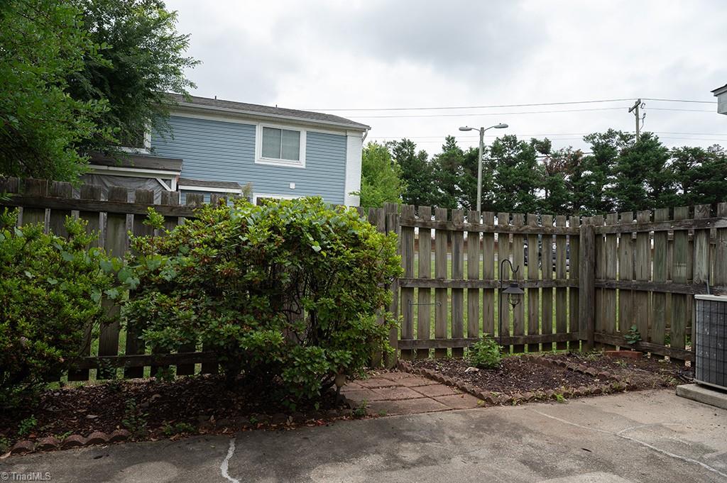 5707 Bramblegate Road # J Property Photo 30