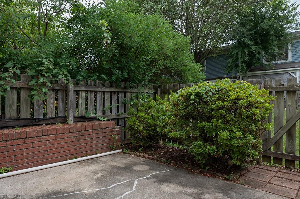 5707 Bramblegate Road # J Property Photo 31