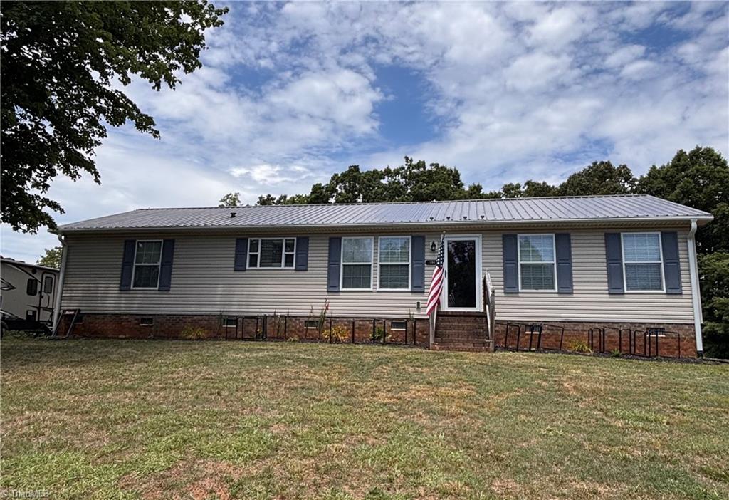 3341 Anglin Mill Road Property Photo 1