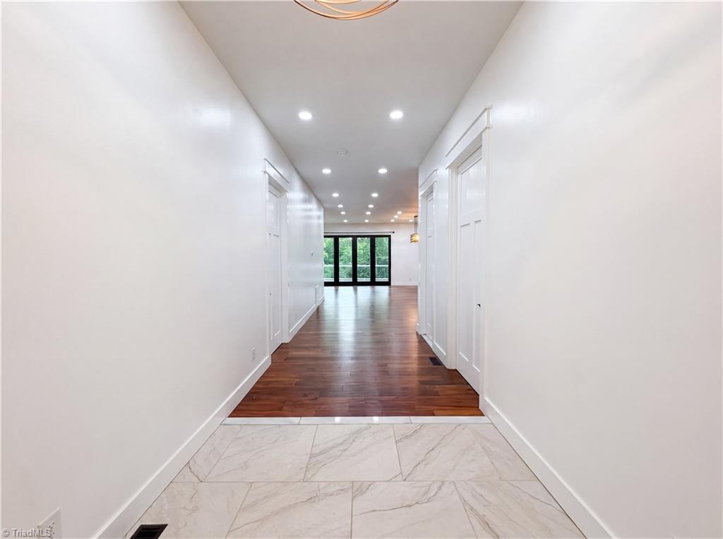 150 Ivory Lane Property Photo 13